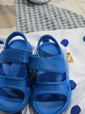 GAP Bright Blue Kids Adjustable Strap Sandals